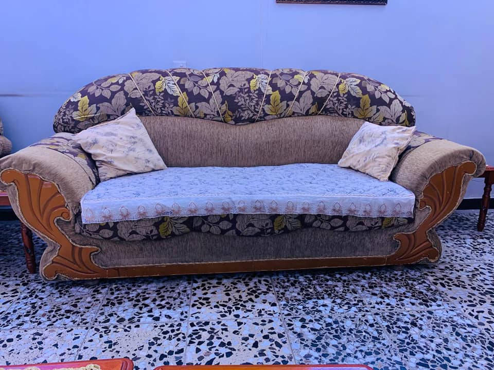 تخم كام 10 مقاعد مع الكوشات والمفارش للبيع مستعجله ع بيعته
نظيف وكبير واسع يفيد العوائل
السعر 150 الف العنوان / البلديات 

للاستفسار واتساب فقط / ‪
***********‬
