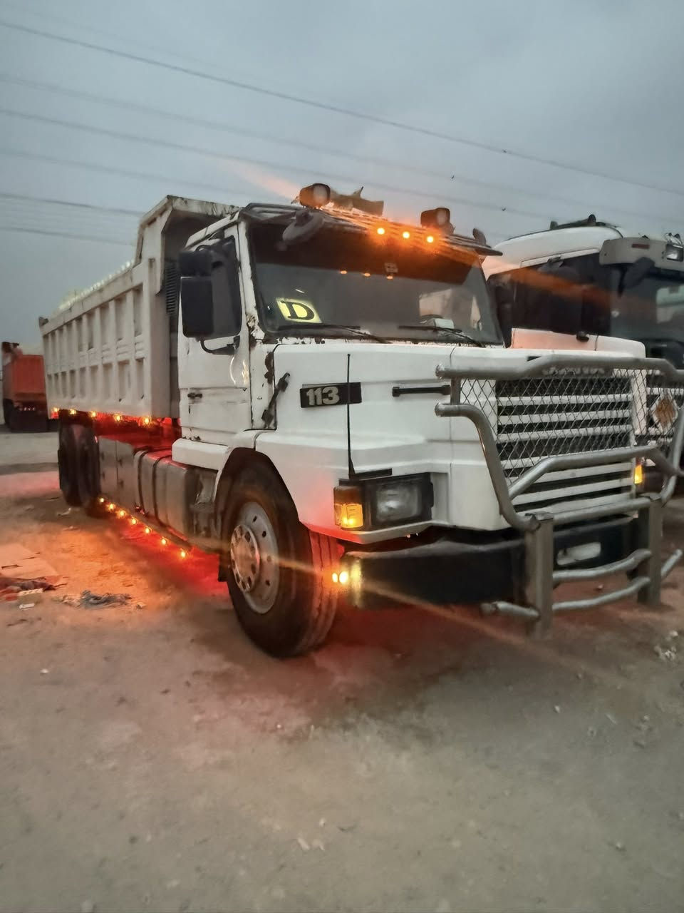 السلام عليكم البيع سكانية 112محدثة 113محرك113 مجموعة باجر سيارة لشقل مودل82        رقم. *********** مكلف بنشر
