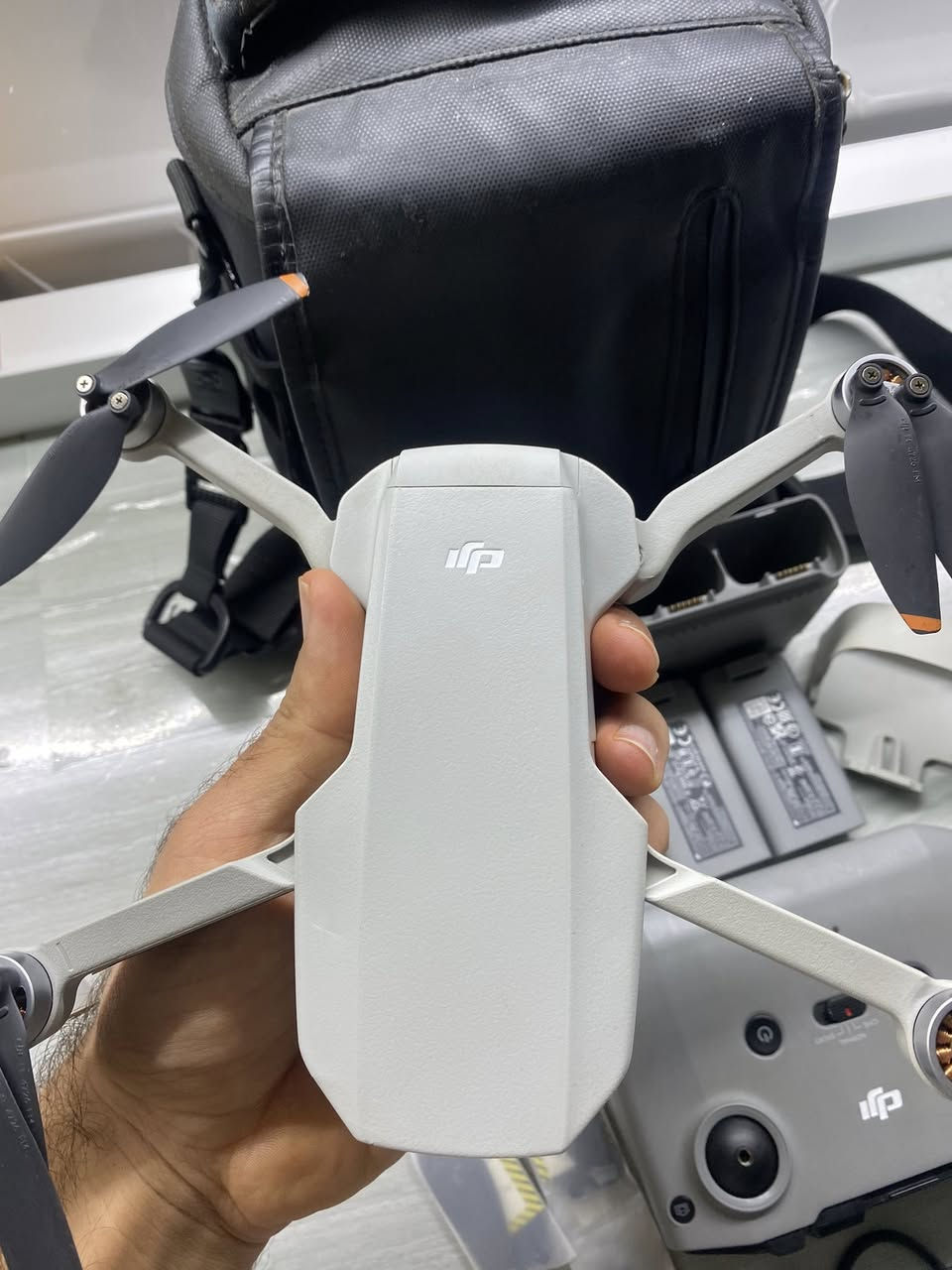 Dji mini2 combo 4k درون 
إنه نظيف مستعمل قةليل
سعر 595 الف
ماعندي توصيل مكاني أربيل 

https://whatsapp.com/channel/0029VbCCEIsDJ6H2LuUTbk0T


**إذا كنت صاحب هذا الإعلان وتريد حذفه لأي سبب، رجاءا أرسل رسالة إلى الدعم الفني**