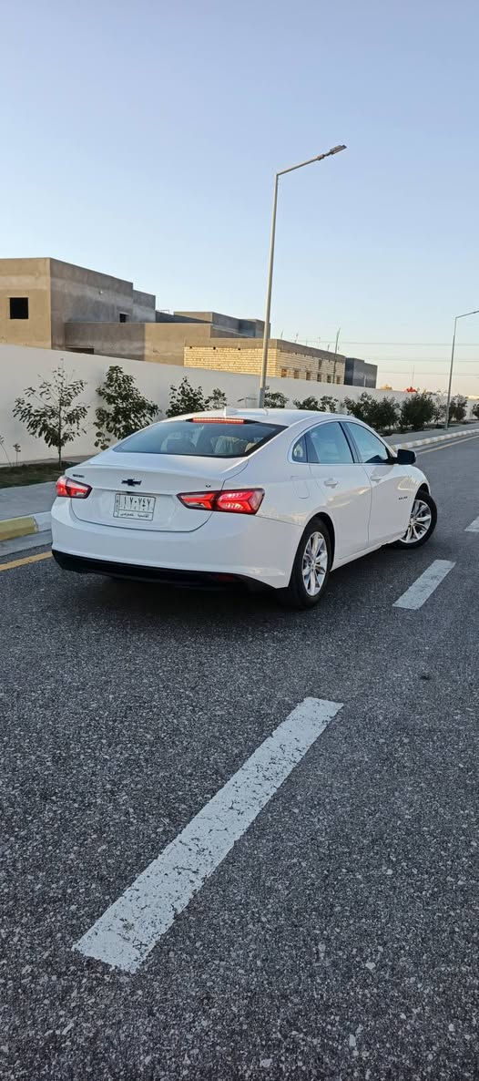 السعر 88 يعني بلاش مال بيع
اقرا المنشور كامل👇👇 ذاكر كلشي بي الحادث والسونار 

ربع بنيد+جاملغ 

ماليبو 2020 لون ابيض المرغوب  LT

مكينه 1500 تيربو 🚀🚀

السيارة صارلها ٤ سنوات ونص يمنه استخدام حلو ونضيف

غرامات عليها 50 الف 

ماشي 79  الف مايل حقيقي

المواصفات (بصمه تشغيل وابواب -تشغيل عن بعد- تحكم ستيرن ومثبت سرعة- لد امامي -بك لايت لدد- كشنات تدفئة 

قطعتين تبريد امامي وخلفي-شاشه تدعم كار بلي)

مكينة وكير كفاله عامة مطلقه من الفتح ومن كلشي 

تبريد ثلج🥶🥶

السيارة قبل لتشتري تفحص فحص كامل وتراي مفتوح 

اذا بيها برغي نقص كص من يمك 

السيارة رقم معوقين باسم بنيه  بشهر ال١٠ تصير حره وتحول مباشر اوديك لبيتهم ويسون وكالة عامه
المكان ديوانية مركز 
***********
