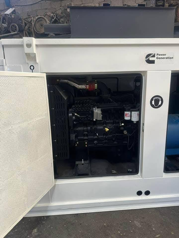 مولد كمنز 24ولف  6سلندر نحاس 100% ظمان التوليد
متوفر كاتم صوت نسبة الكتم ١٠٠%

المحرك غير مجدد بلادي    سوبر جويتر انتر  كلرر

شرط الحمل 600 امبير

التوليد  250كيفي فعلي

تانكي كاز بلادي 

نظام حمايه كامل إطفاء وتشغيل ذاتي

للاستفسار اكثر الاتصال على الأرقام 📞

*********** وتساب

***********وتساب

***********وتساب

العنوان اربيل الصناعه الجنوبيه متوفره خدمة توصيل لجميع المحافظات

لدينا جميع انواع المولدات بجميع الاحجام والماركات

بأنسب الاسعار

#ابو عبدالله أربيل للمولدات الاوربيه
