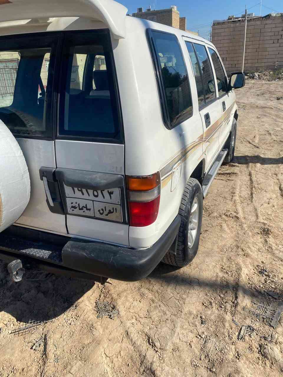 السلام عـْليگم
سياره اسوزو استيشن
السعر65وبيها مجال 
موديل1999
السياره رقم سليمانيه
  سنويه بل2025
السياره مكفوله من الضربه و العيب الشرعي 
السياره  مكينه وكير وحداديه جديده
تخم تاير جديد
كهربائيات  شغاله 
تبريد شغال
راعيها بل الناصريه  
العنوان الناصريه المركز
الاتصال عله الرقم***********

مكلف بل النشر
