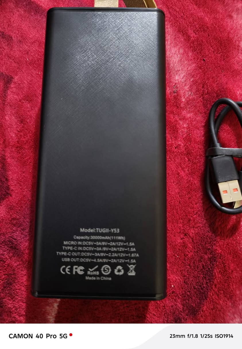 باور بنك أصلي من شركة TUGII
يدعم الشحن السريع يحتوي على منافذ تايبسي و USB السعه 30.000 ألف وزن ثقيل جدا متوفر توصيل لجميع انحاء العراق


**إذا كنت صاحب هذا الإعلان وتريد حذفه لأي سبب، رجاءا أرسل رسالة إلى الدعم الفني**