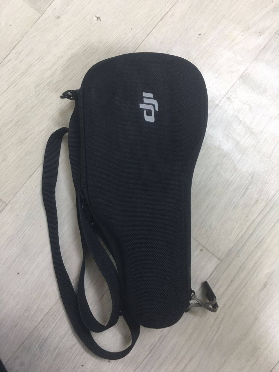 اوزمو نضافته 85٪ بس برنامج يحتاجله قيم وتعال اخذه الاستفسار خاص


**إذا كنت صاحب هذا الإعلان وتريد حذفه لأي سبب، رجاءا أرسل رسالة إلى الدعم الفني**