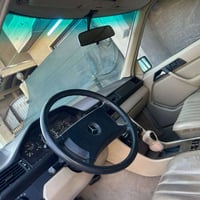 مرسيدس C300 • جديدة • كهرباء