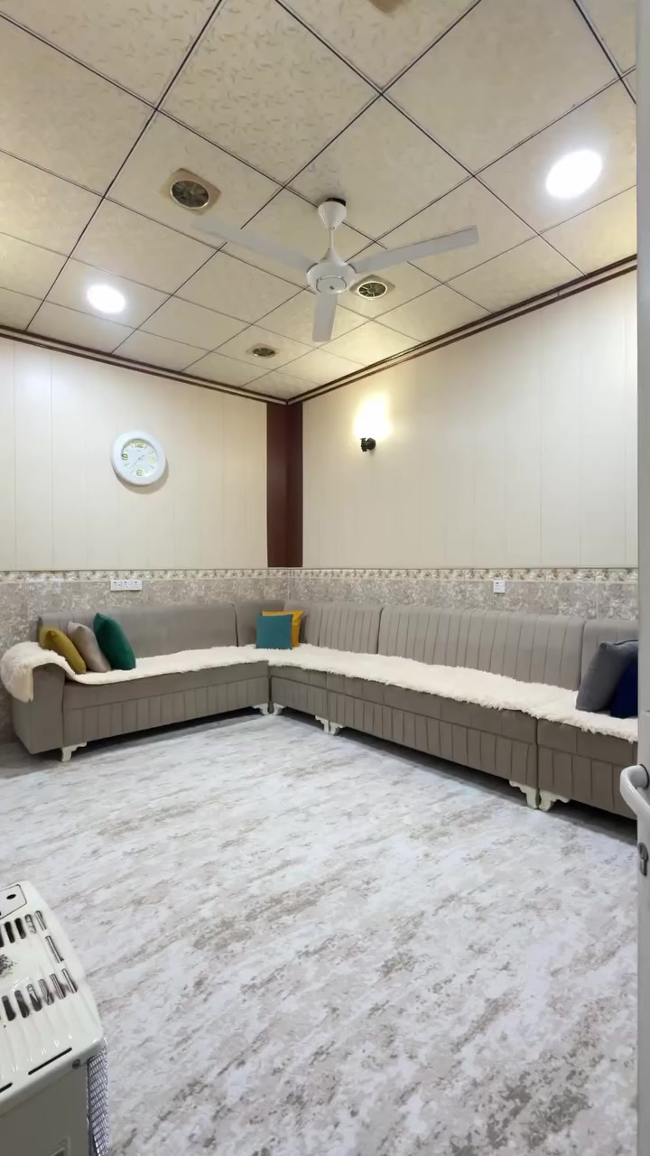 لەعقارات ئاسودە موڵکەکەت بەئاسانی 
بکە بەپارە 💵💵💵
ڕوبەری ئەم خانوە 
80مەتری چوار گۆشەیە
لەگەڕەکی کەلاری کۆنە
کوڵانی پانە نزیک قوتابخانەی شیروانە بازاڕەکەیە
tiktok.com/@aqarat_aswda
کۆمێنت بکەن ڕاستەوخۆ
نرختان پی ئەگات 
یان پەیوەندی بکەن بە
عقارات ئاسودەوە
***********
ئەزیزانم بۆ ڕیکلام کردنی موڵکەکانتان پەیوەندیمان
پی وە بکەن 
*********** واتساب ڤایبەر
