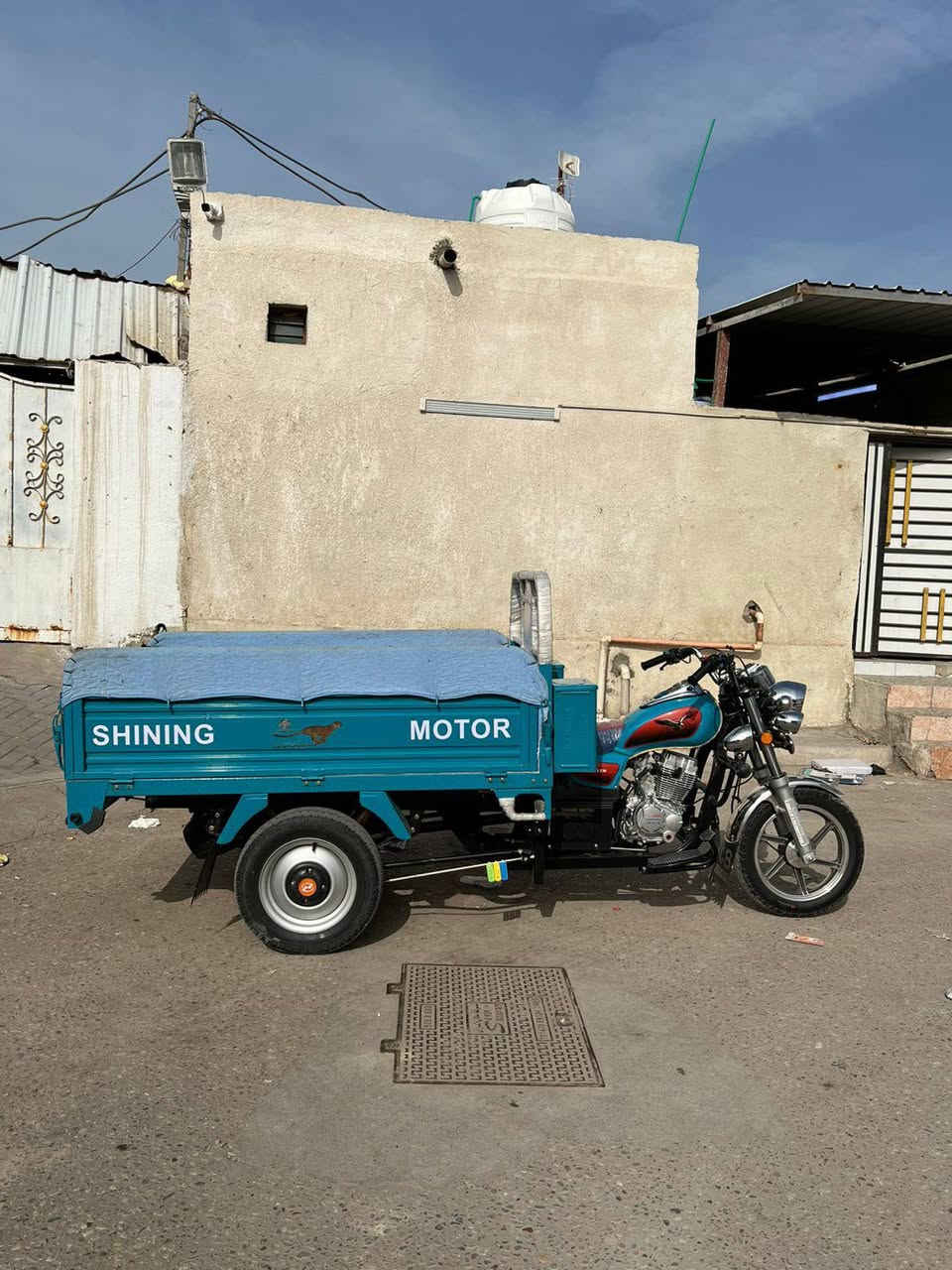 سلام عليكم ستوته للبيع مديل 2025 صارلهة اقل الشهر من طالعة من الوكيل  ثاني تبديله دهن وكيلهة الاخوين كفاله عامه من كلشي رقم وسنوية بسمي المكان بصره جزيره شط العرب السعر ٣٩٠٠بيهة مجال حك الجية ***********
