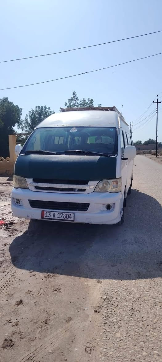 السلام عليكم شباب جنبي 2014سياره خير من الله مكينه كير اكسن معمره فقط هلالت سنويه جديده رقم صاحب السياره ***********
