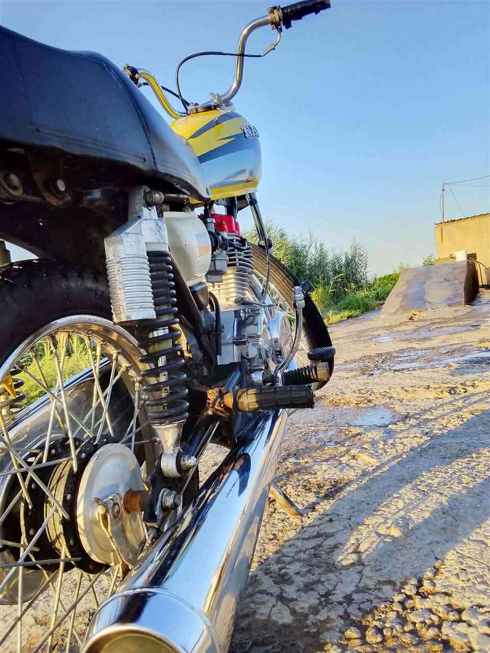 السلام عليكم دراجه اربعه كير كلك للبيع السعر 325 وبيه مجال مكاني نجف ناحيه العباسيه درجه كامله مكمله ماناقصه برغي  الشراي يتصل ***********

