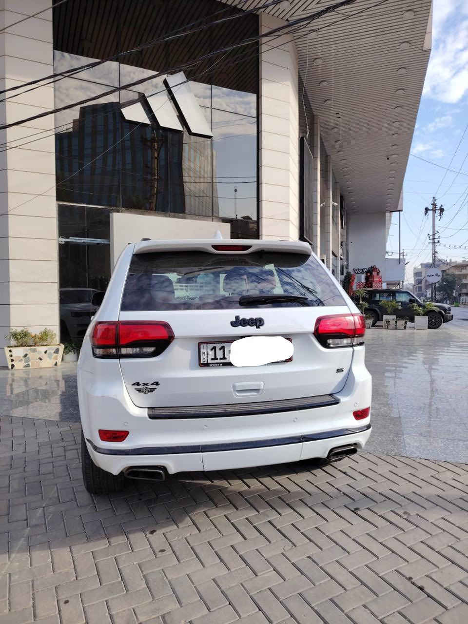 Jeep s وكاله هارلم 2022 خليجي
فول مواصفات 1/1
كفاله عامه 
عداد مسافه 16 الف كم 
سعر 43.000$
***********
***********
يوجد واتساب 
مكان السيارة العرصات
