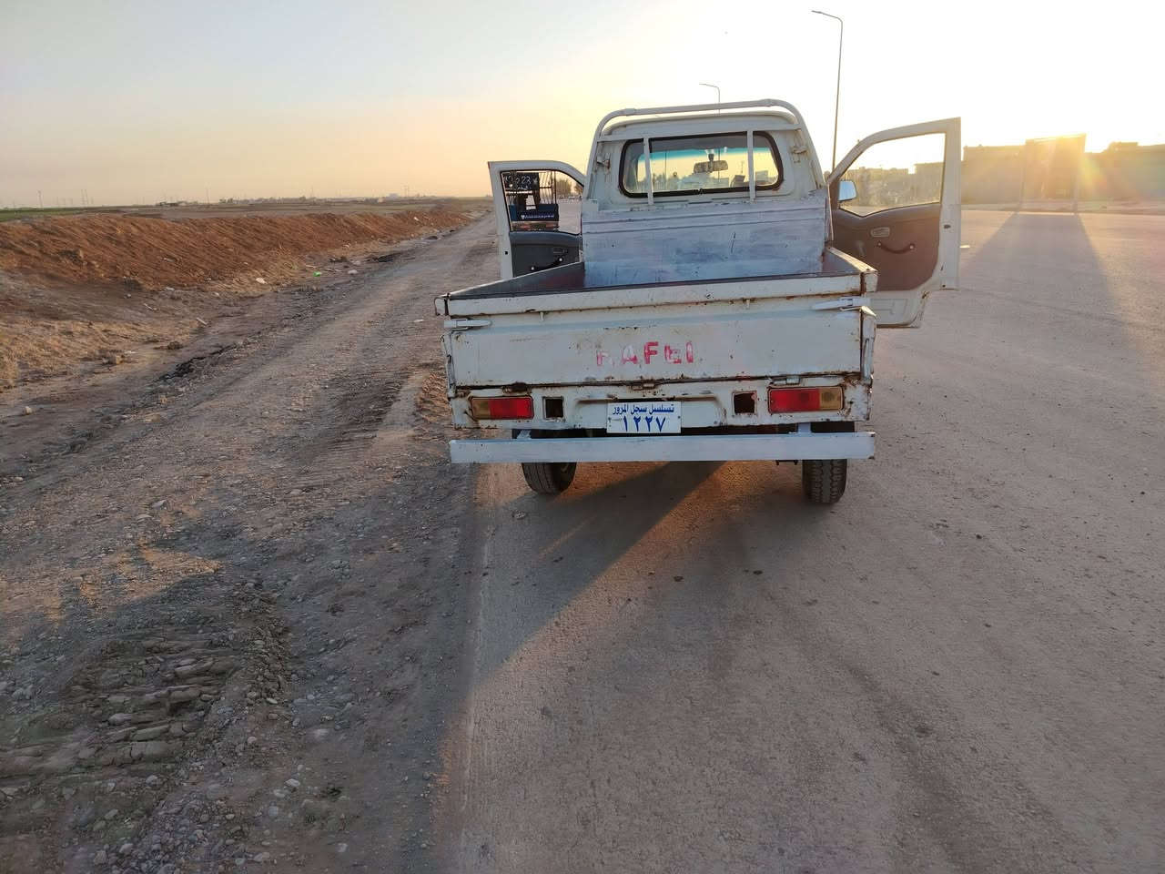 السلام عليكم  هيفى
للبيع خير من الله  موديل 2007 كامله منفيس موجود اصلي
الشاصي معمر والباقي
جداًم العين كهربا شغاله اسياره مالشغل
***********
***********
