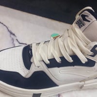 احذيه • حجم ٤٠ • سيد حسن ناحية الإمام