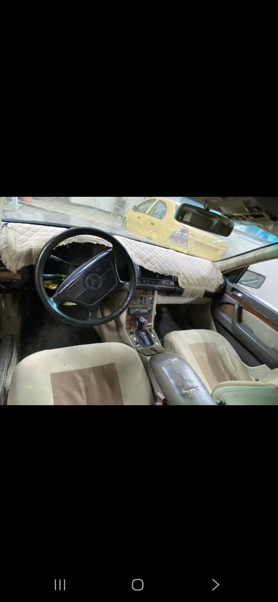 سلام عليكم مرسيدس شبح موديل ١٩٩١ رقم شمالي انكليزي كير ومحرك بطه سعرها ٣٨ورقه مكانها بغداد العبيدي الرئاسه شارع ٢٠ رقم الموبايل ***********
