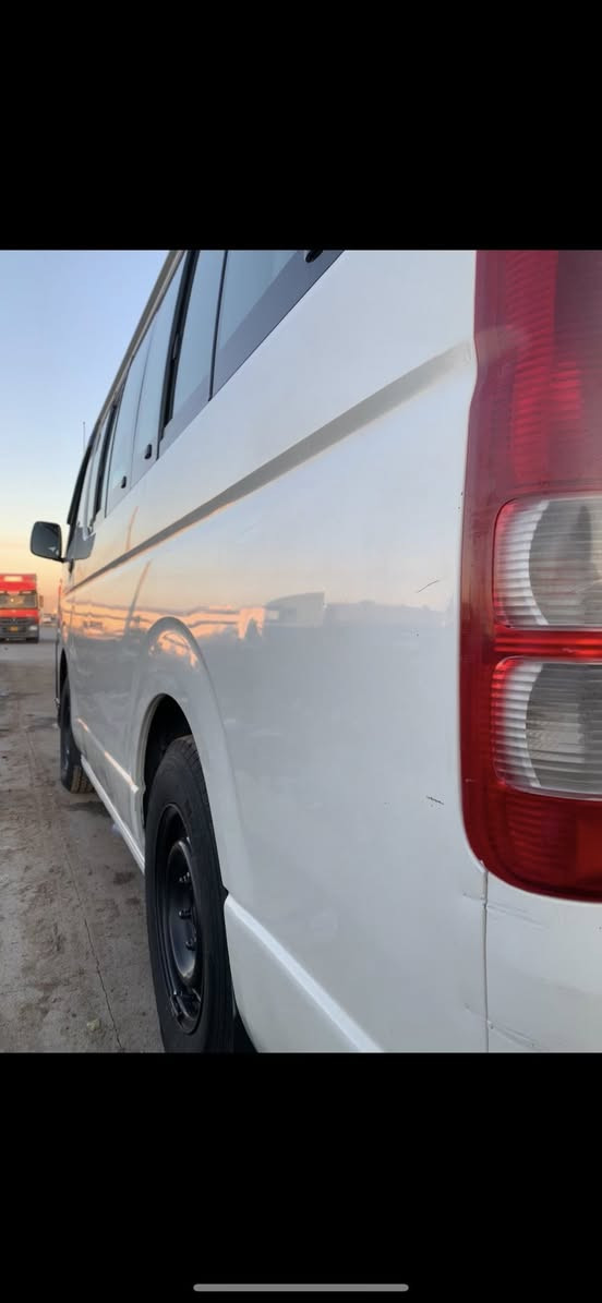 هایس 2009
گیر مەکینە اکسن بەشەرت
کەمەک بویاخی هەیە لای سایق  
سحر١٨٣مەجالەکی برایانە
***********
