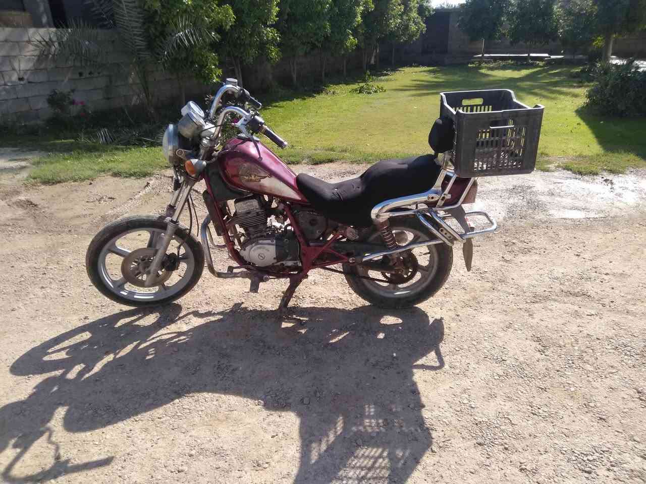 هارلي ولفين للبيع السعر 300 وبي مجال
***********
