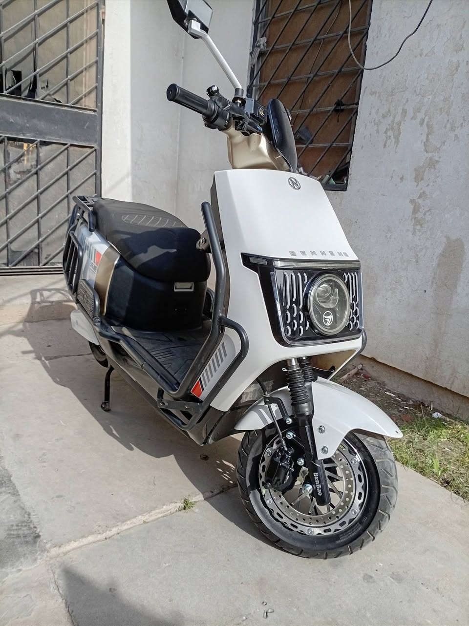 السلام عليكم BENNENG موديل ٢٥ دراجه طلقه ٣ نمر كير الرابع سبورت نظام بك سوجين كارت ملف ٢٠٠٠ نحاس بطاريات ٦ كبار دراجه بحاله الوكالة استعمال قليل ٤ أشهر يمي وصل الشراء موجود بعدها كفاله النظافه احلى من الصور سعرها ٧٥٠ وبيها مجال مكاني بغداد قرب مجلس محافظه بغداد اي استفسار ***********وتساب محمول
