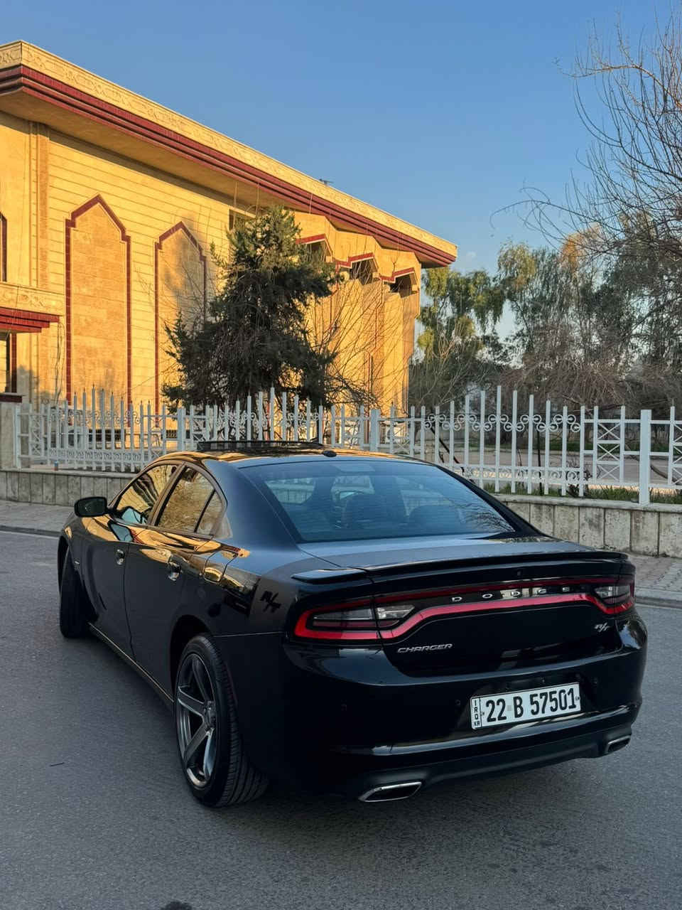 Dodge 2017 RT PLAS
زور نويه به كلين داخل بوه ١ پارچه سبوغه به ناوي خومه هه مووشيتيكي نويه ٨٢ مايل رويه هه موو گياني به شه رت داواي $199ده كه م ***********
