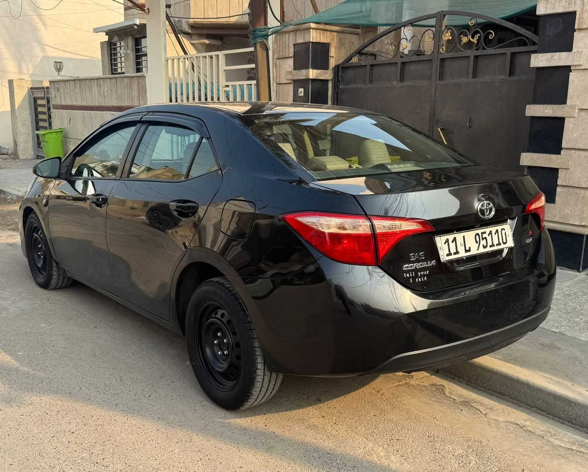 Toyota s
كورلا  2018
سيارة جاهزة وجديدة كير محرك صدر تبريد كهرباء تخم تاير ياباني  سيارة جاهزة بيها 3قطع صبغ وبارد 
سعر السيارة 122رقم انكليزي جديد 
مكان البياع 
رقم الهاتف ***********
واتساب ***********
