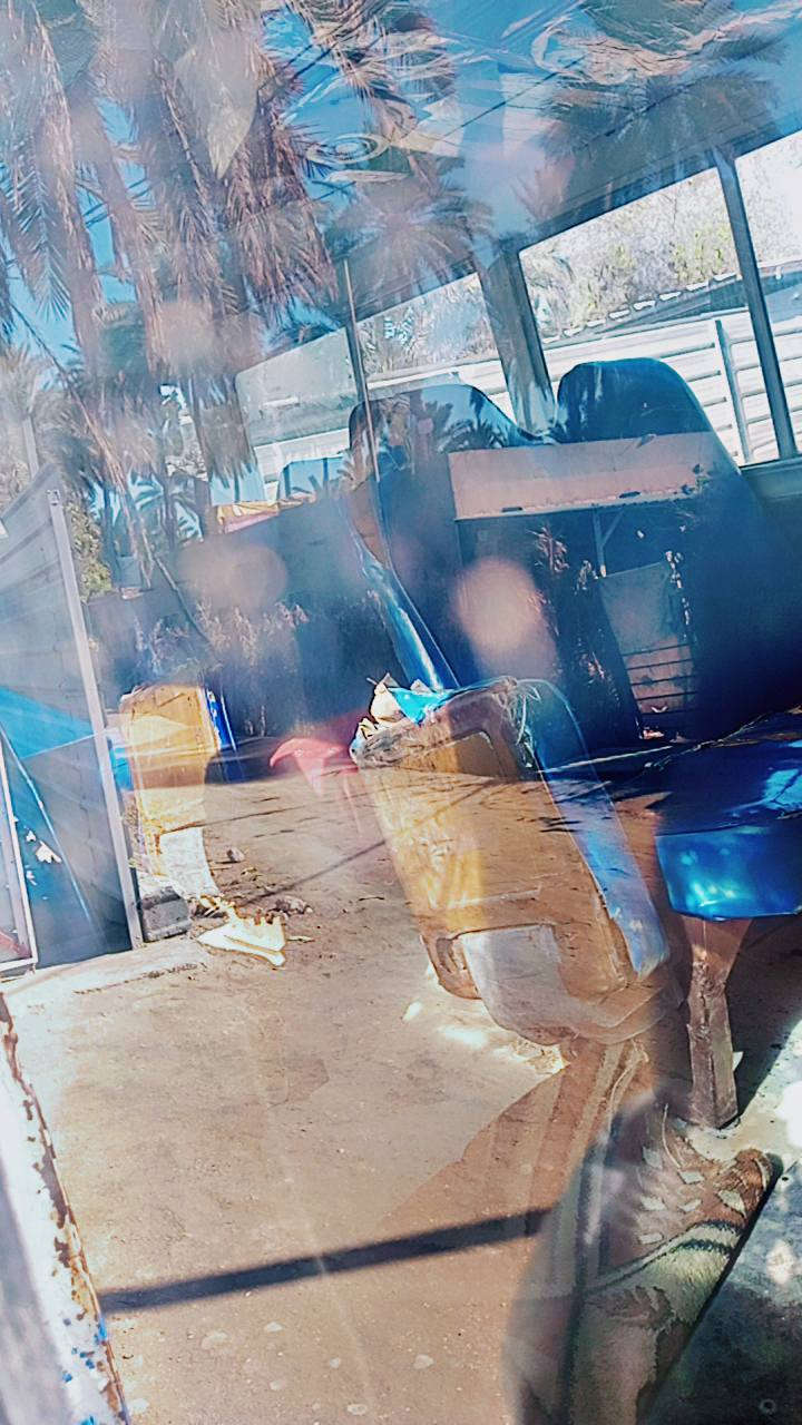 سلام عليكم
كوستر 82 السياره حلوه تخم تاير محرك بلادي نكره سلف 
كلشي بدلت بي السعر 3 مليون وبيه مجال للشراي 
***********
