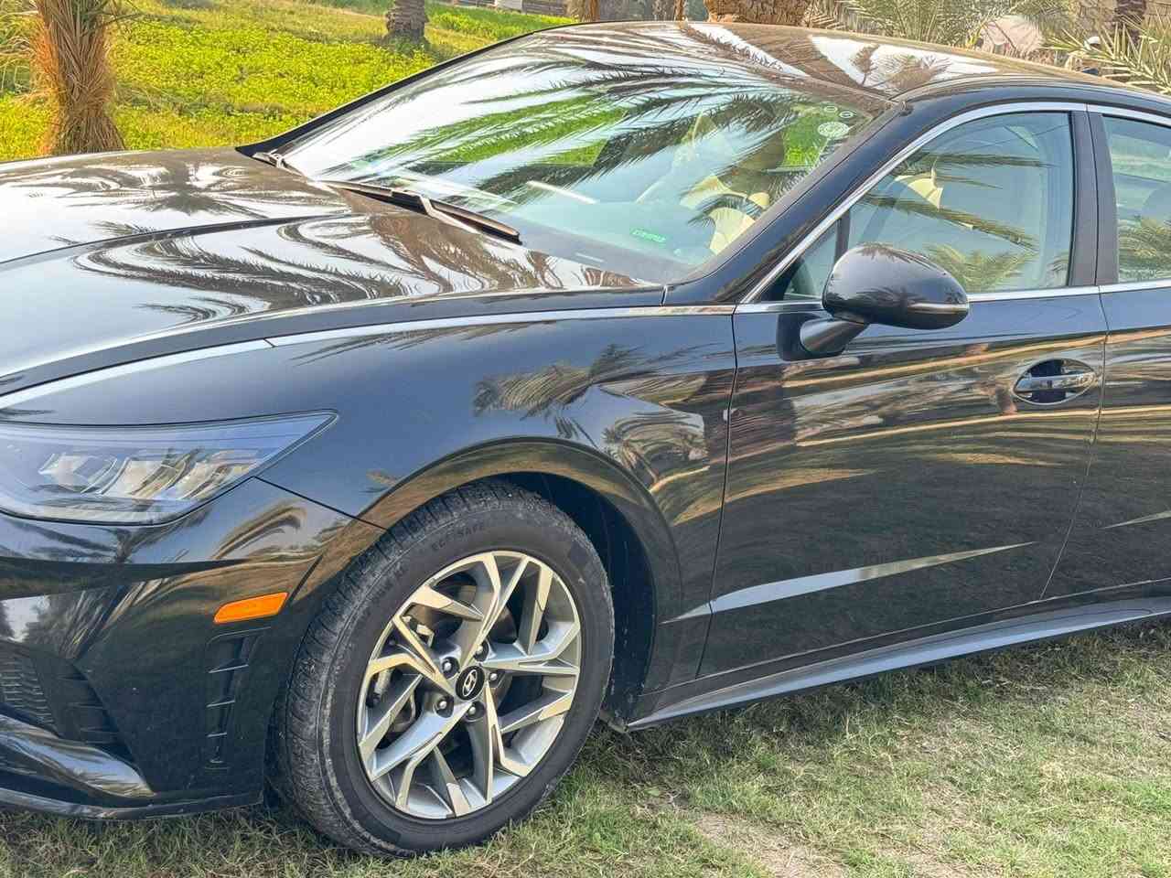 سوناتا 2023 كلين بدون ضرر
السلام عليكم 
سوناتا 2023 
مواصفات SEL 
مكينة 2500 المرغوبة 
بصمة وتشغيل عن بعد 
كشنات تدفئة وكهرباء 
رادارات امامي وجانبي 
تحديد مسار نقطة عمياء 
مانع تصادم مثبت سرعة 
تقريرها يقرة عطل ميكانيكي مكينتها مفتوحة وجاهزة ومكفولة من كل عيب 
السعر 174 ومجالها بسيط 
*********** بغداد, العراق
