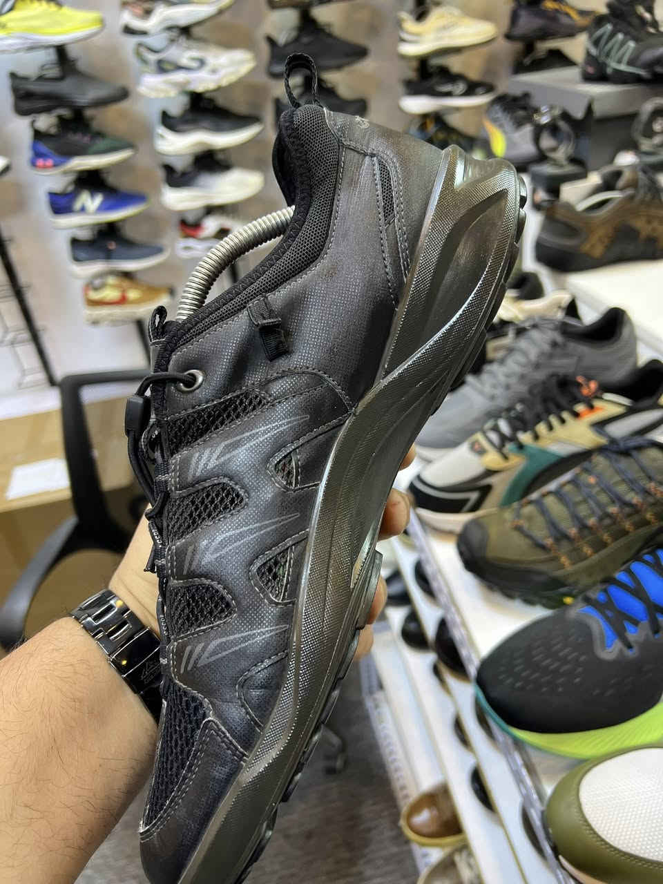 ماركه ايكو صيفي طبي خفيف باله اصلي شرط نظافه

…………. قياس44……… طول القدم28

………… السعر60 الف


**إذا كنت صاحب هذا الإعلان وتريد حذفه لأي سبب، رجاءا أرسل رسالة إلى الدعم الفني**