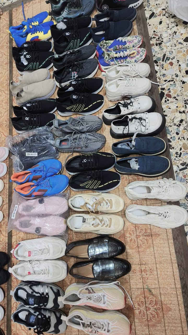 شلعات احذيه ونعل تكرمو اسعار جوه سعر  الجمله تصفيه محل


**إذا كنت صاحب هذا الإعلان وتريد حذفه لأي سبب، رجاءا أرسل رسالة إلى الدعم الفني**