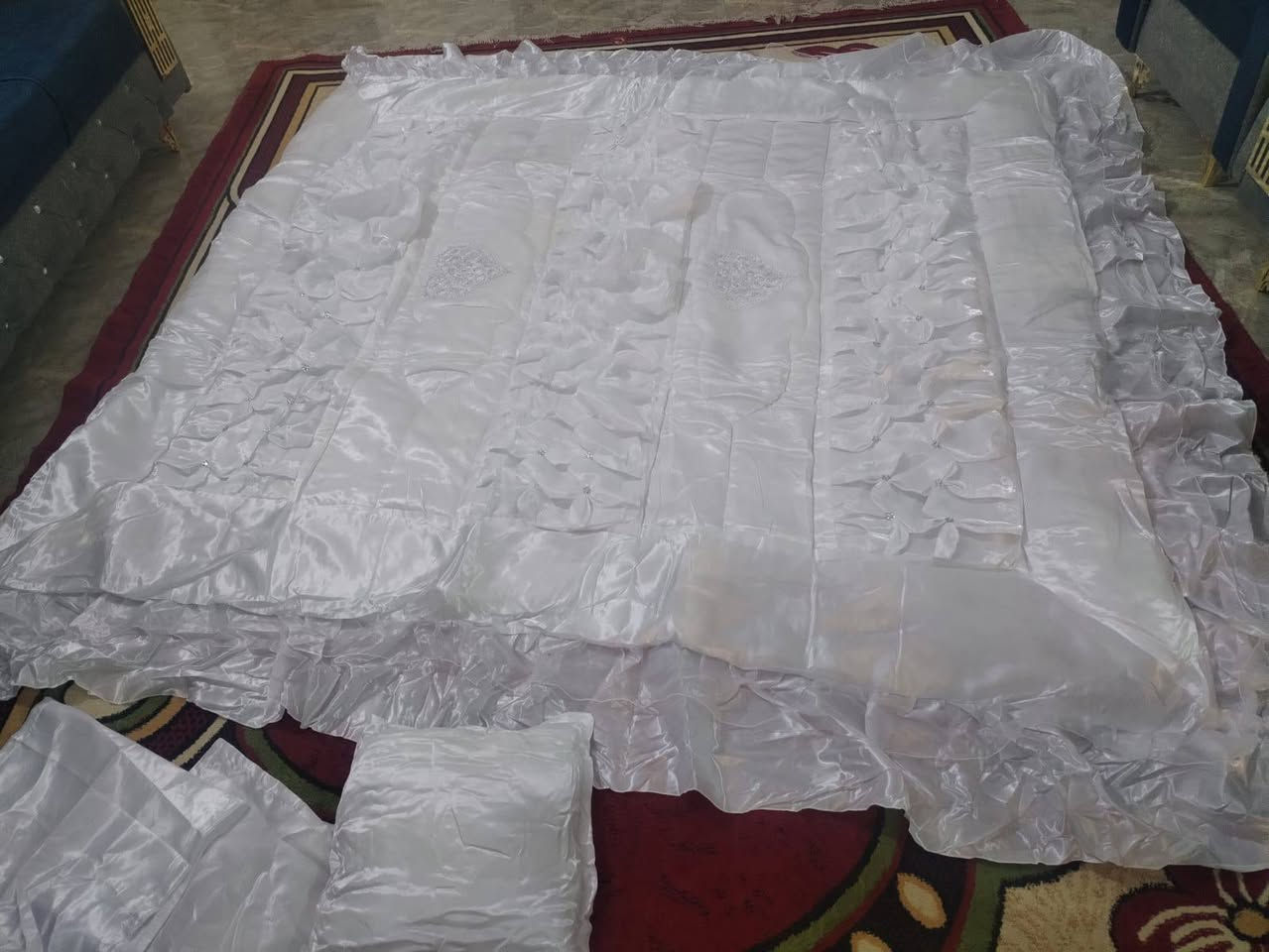 نزله عرس استعمال ٤ ايام فقط سعر ٨٠ وبي مجال


**إذا كنت صاحب هذا الإعلان وتريد حذفه لأي سبب، رجاءا أرسل رسالة إلى الدعم الفني**