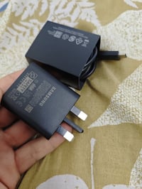 شاحنة سامسونگ الاصلية ضمان عين الفهد 45w مال كلكسي s25 ultra مكاني بغد...