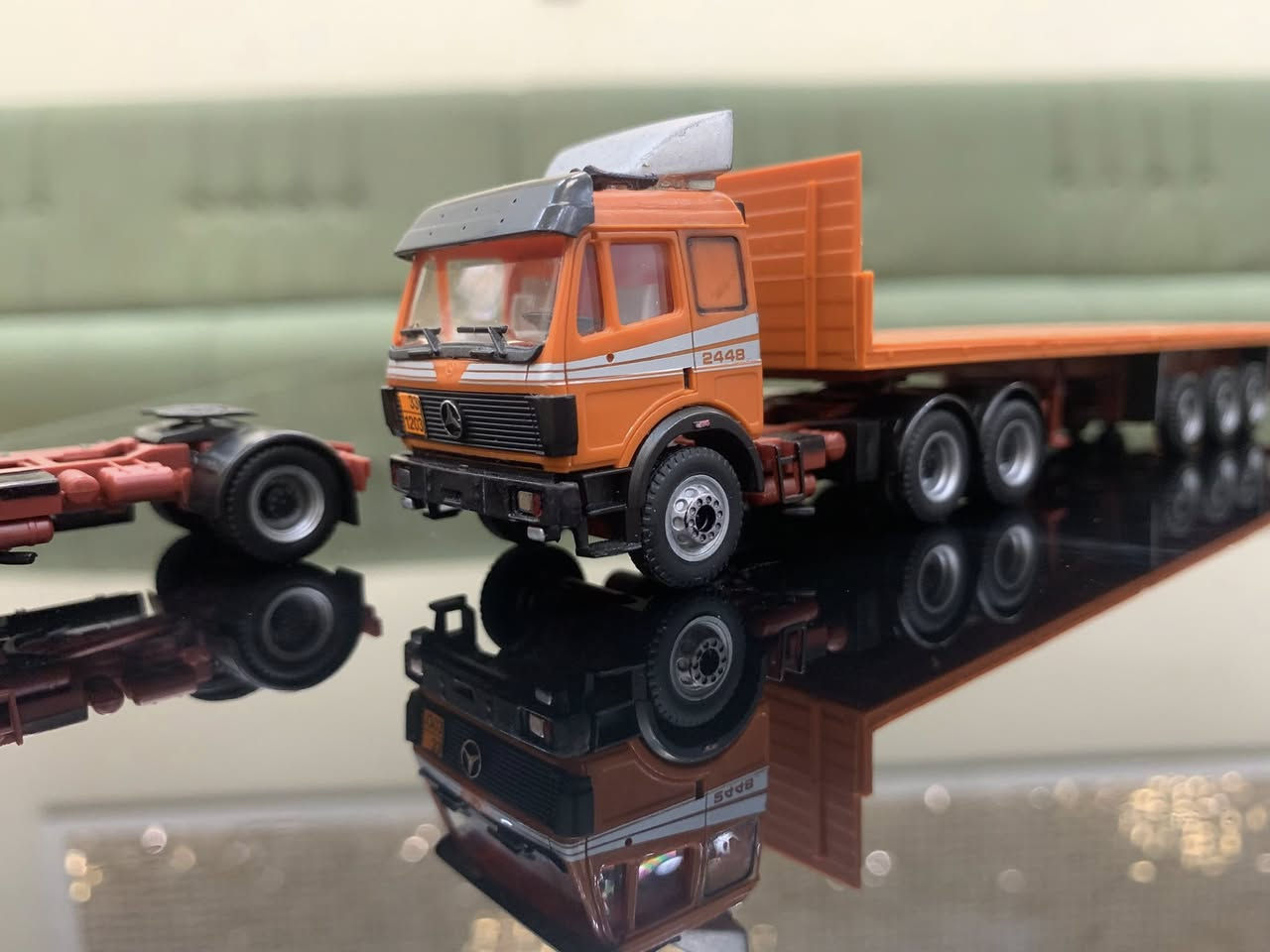 Mercedes benz          1/87


**إذا كنت صاحب هذا الإعلان وتريد حذفه لأي سبب، رجاءا أرسل رسالة إلى الدعم الفني**