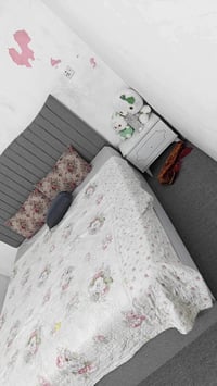 سرير • غرفة نوم • اثاث • اثاث منزلي • ديكورات منزلية • مفروشات • لوازم...