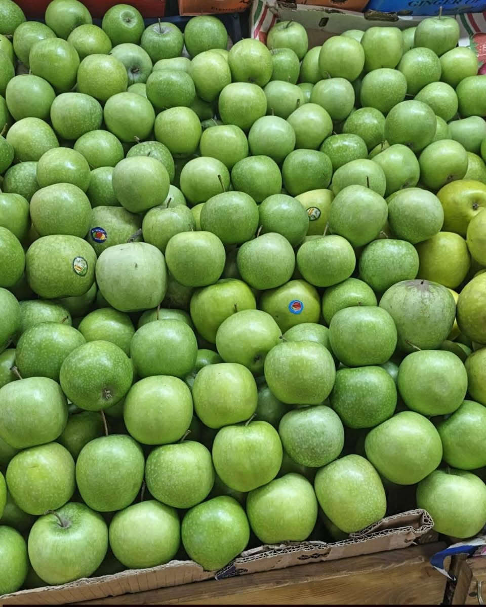 علئ بركه لله علوه البركه جميع انواع مخضر وفواكه درجه اولئ 
يوجد لدينا توصيل مجانا 
‏‪***********‬‏ يوجد واتساب
