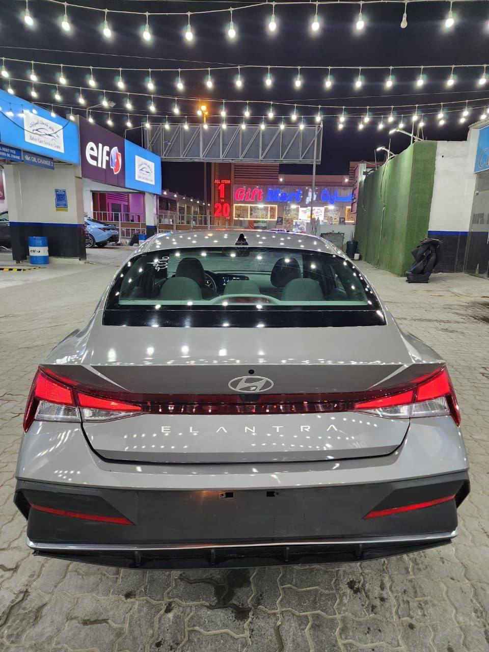 السلام عليكم 
السعر 120 وبيه مجال مكاني ديوانيه ***********
النترا 2024 امريكي مرقم قادسيه شهداء وكاله عامه من المالك مباشرة سياره بيه تبديل 3 قطع بنيد وجاملغ وباب شاصي راديترات سليم ايرباك استيرن راجع ستتم ماشيه 15 الف مكينه 2000 دووش بدون بخار بدون تنقيص  مكينه كير على الفحص مواصفات تحديد مسار مانع انزلاق ثلاث وضعيات قياده رادار أمامي وجانبي دواخل لونين اسود ورصاصي مانع تصادم بين سيارتين شاشه عطلات توقف ذاني حساسات خلفيه شاشه كبيرا كامرا دواره تحكمات استيرن جهتين ويل كب لايت زنون سياره جديده وجاهزه بدون اي نقص ماذب عليه ربع تحم تاير حداديه باتري كله جديد
