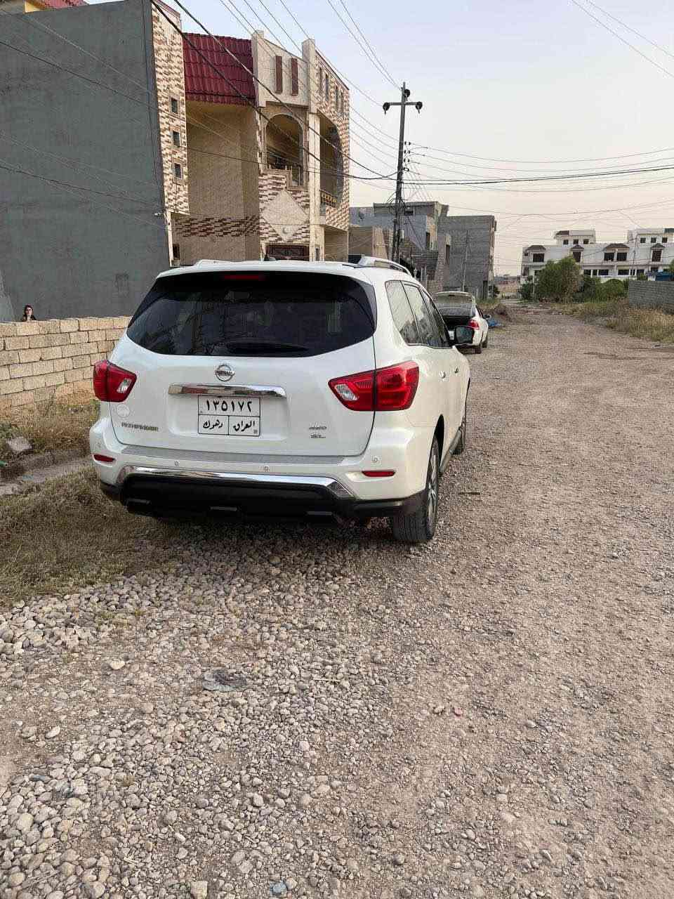 نيسان باسفندار 2017فول مواصفات سلايت كشن هيتار كشن خزن تبريت مركزي خمس كاميرات ضرار بونت وجملغ صبغ سعر 135هاتف ***********(*********** أربيل, العراق
