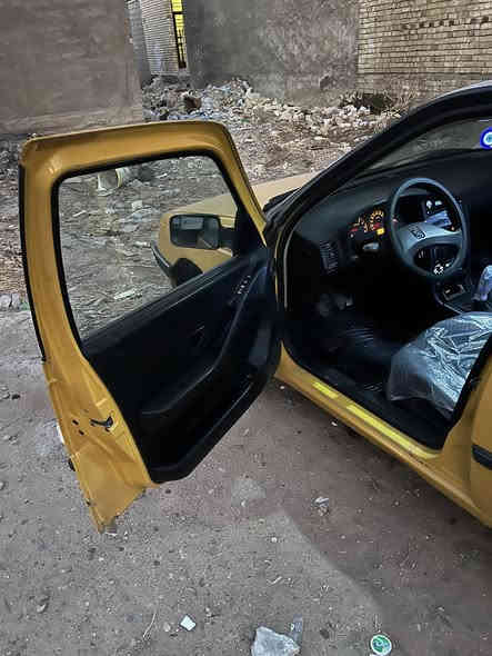 السلام عليكم للبيع بيجو جي ال اكس 2010 سيارة جاهزة فقط بنيد مبدل السيارة كفالة عامة 43$ وبيها مجال بسيط بغداد الزعفرانية *********** مصطفى
