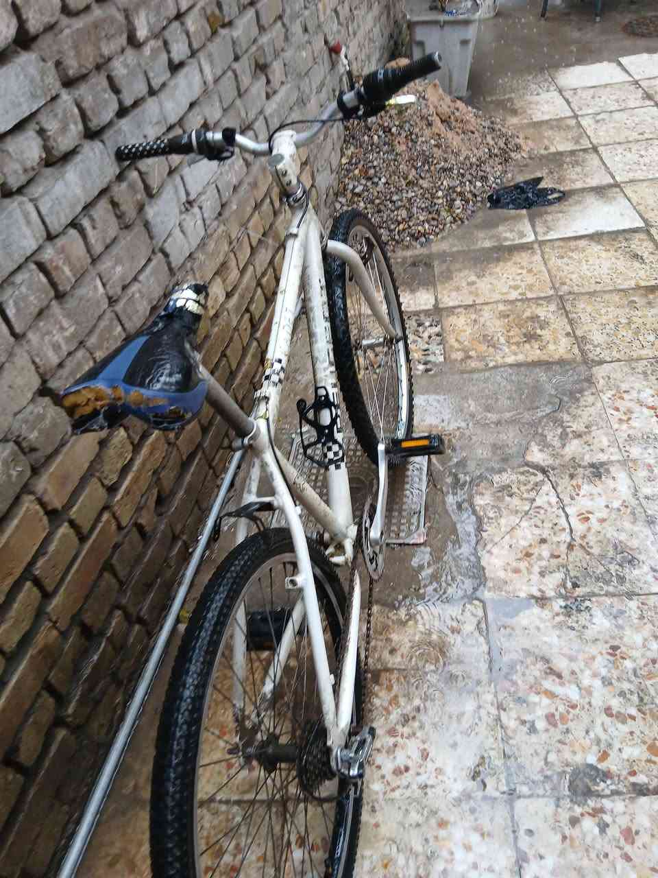 السلام عليكم باسكل للبيع ياباني شغال العنوان بغداد الحبيبيه السعر 30 وبي مجال ليريد يراسلني على هاذ لرقم ***********فقط واتساب
