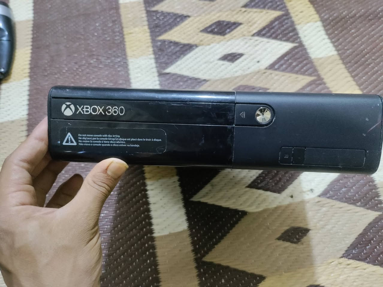 إكس بوكس 360 سوبر سلم مهكر بي 20 لعبه ممصلح ويا 2 يدات للبيع السعر 100 مكاني النجف ماعندي توصيل


**إذا كنت صاحب هذا الإعلان وتريد حذفه لأي سبب، رجاءا أرسل رسالة إلى الدعم الفني**