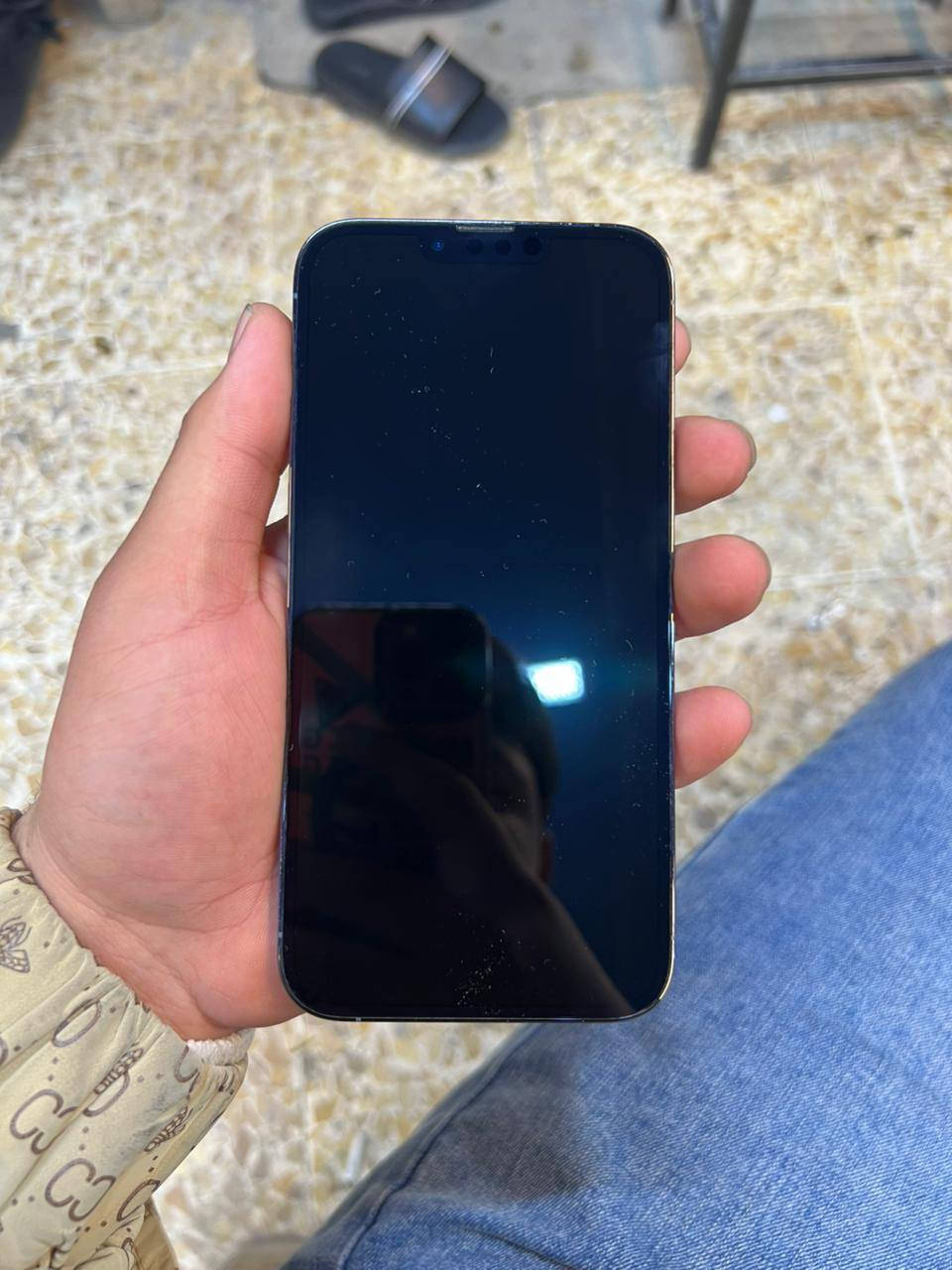 ايفون 13 برو ماكس ما مفتوح الجهاز ضد الماي شرط مساحه 512 تتك سيمكرت السعر 790 وبي مجال وتدلل ***********
