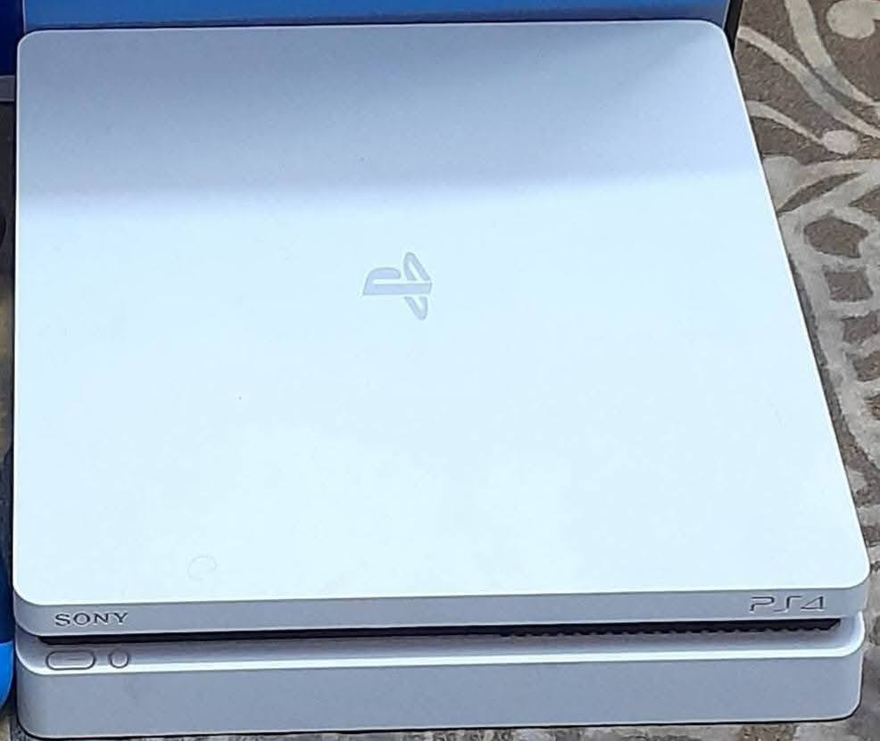 لوك ستيكر مهكر نضام ١١ تهكير قرص ٥٠٠ كيكا ويا ٥ العاب وجوستك جهاز فول للبيع مكاني دوانيه السعر ٢٥٠ 
***********
