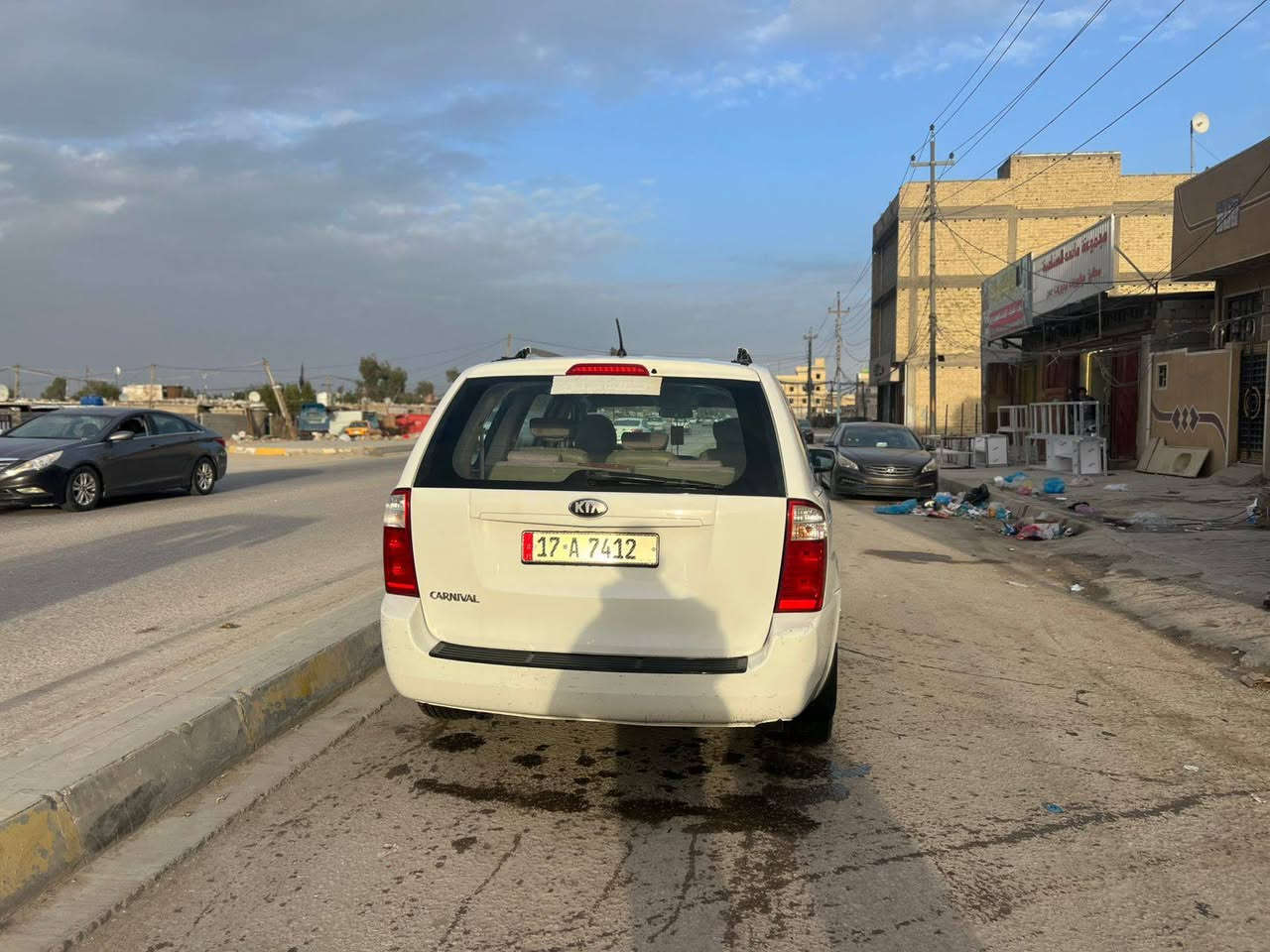 سلام عليكم كيه سيدون خليجي  موديل 14
سياره نضيفه خير من الله بيه جاملغ مامي جهت السايق 
ودحجه بصيطه بل قبق بانزين 
ولباقي خير من الله كير محرك حداديه تخم تاير دوشمه تبريد ثلج 
سياره جاهزه للشغل رقم مثنى 
الستفسار عله هاذه الرقم 
***********
***********
