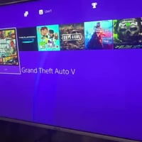 عندي بلاي 4  بي العاب 20 لعبه يكون ذاكرا 1تيرا يكون نضام 11مهكر  رقم ل...