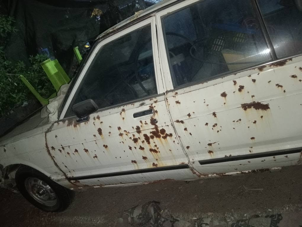 داتسن بلاديه 
دواخل بلاد 
مكينه كير كهربائيات تدفئه 
كله شغاله 
سياره ناعمه 
مال تعمير 
رقم نينوى صدامي 
20 مجاله بسيط 
*********** بغداد, العراق
