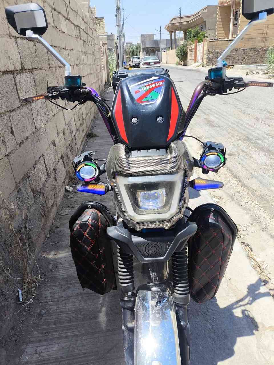 للبيع جبلي موديل 26
الأخوين 
بطاريات عشره ونص يقرن فول  سته باتري بعدهن بلجيس 
الأخوين 40 أمبير 
نضام سويجين.  +بصمتين تشغيل عن بعد
ماطور نظيف كهربائيات كلها شغاله اي نقص مابيه 
دبل اشاره/نضام ار رجوع للخلف 
4سرع+مثبت سرعه
دبل اشاره /يمين يسار 
سعر 700 بي مجال حك جيه 
دراجه مستخدم 3 تشهر 
***********
+9647827587898
