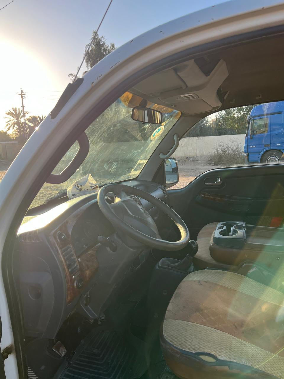 لسلام عليكم 
كيه موديل ٢٠٠٦ مكفوله من الحادث كير صدر تخم تاير باتري منضومه مال تبريد بس نقصه غاز  محرك يبخر 
السعر ٧٥ مكاني بغداد ابو غريب /***********
