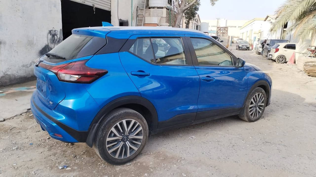 السلام عليكم
للبيع نيسان كيكس 2024 🔵
وارد امريكي صور الحادث مرفق مع المنشور ✅
ماشيه 5000 بحالة الزيرو محرك 1600
موصفات السيارة/بصمة ابواب تحكات ستيرن رادارات امامي وجانبي سايد بريك دكمه ويل كب كروم توقف ذاتي شاشه وبعد بيها مواصفات .
السيارة جديده وجاهزه 
مرقم اربيل جديد تريد تحويل تريد وكاله 
السعر ←140$ 💵🔥
مكان السيارة حله شارع 60 
↓استفسار على الارقام التاليه↓☎️
←***********📞
←***********📞
