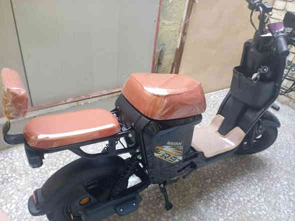 السلام عليكم ار9 صار شهر من اشتريته من الشركه كفاله عامه+
دوشمه جلد مشمشي +دوسه السعر550وبيه مجال قليل بغداد حي العامل متواجد واتساب ***********
