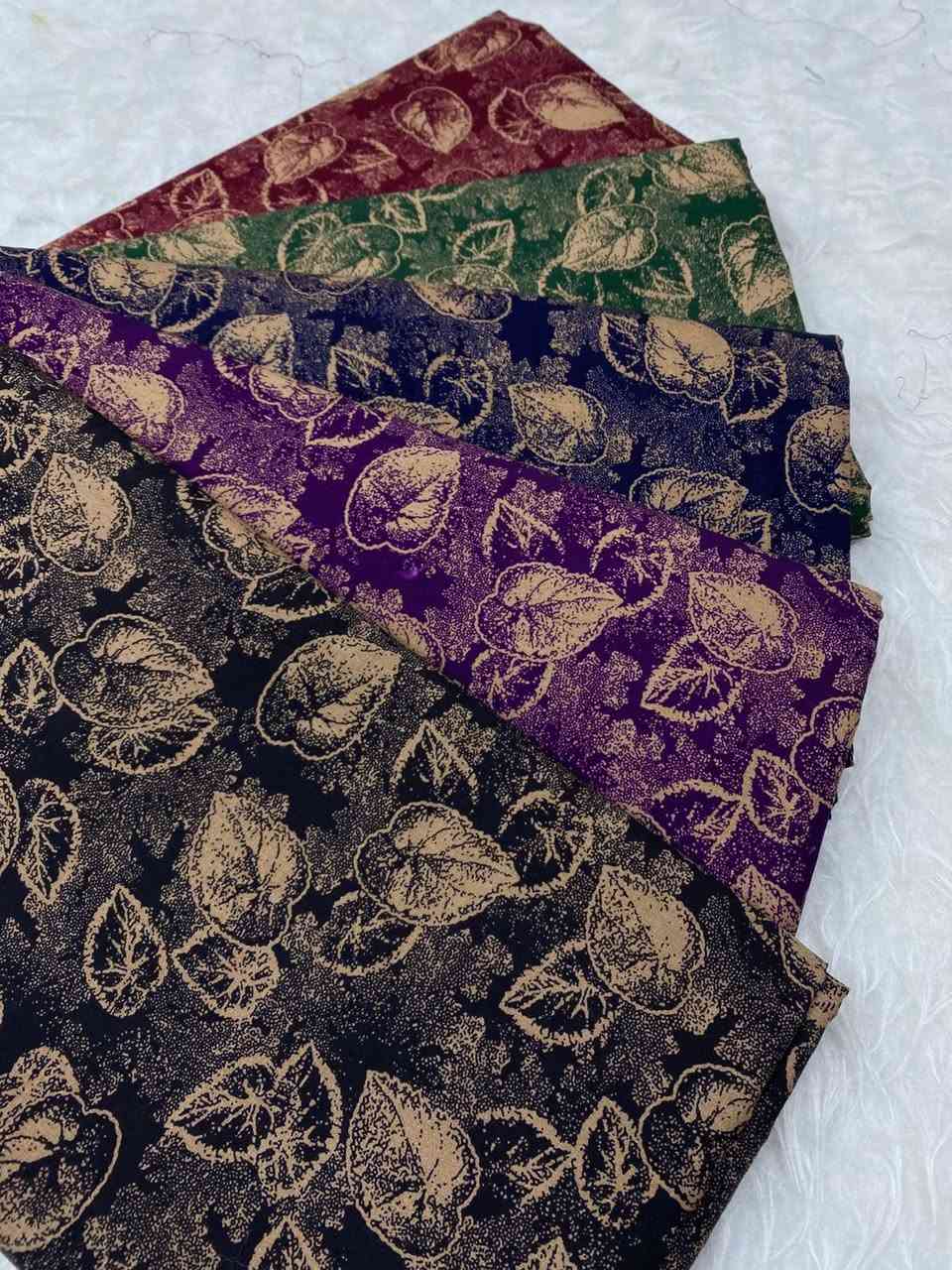 اقمشة النور توفرلكم طرحات جديده من الكشمير الايطالي القطني وبأسعار 🔥🔥البيع بنظام الجملة والمفرد للحجز واتساب***********او مراسله البيج وسيتم الرد 
تتوفر خدمة توصيل بغداد وكل مناطق العراق 5
افحص طلبك بوجود المندوب واي اختلاف في الطلب الك حق الرفض 🤝🤝🤝
