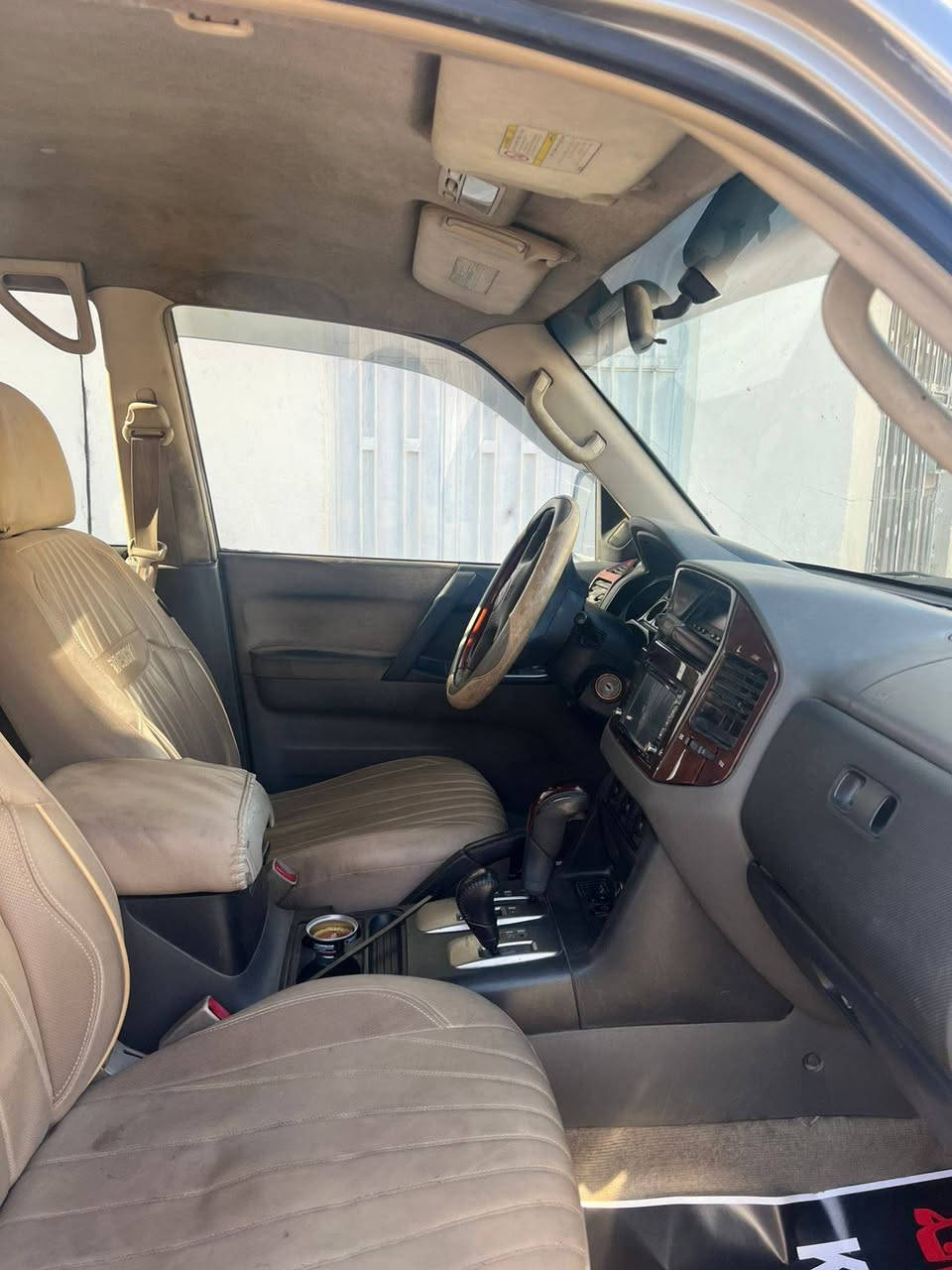 سلام عليكم.... باجيرو ٢٠٠٦ بيع أو مراوس
كير مكينه مكفولات
صدر امامي وخلفي ب حاله جيدا
تبريد شغال ٣قطع
رقم بغداد الجديد
مكان بغداد. .. كراده
رقم ***********
السعر ٨٥ وبيهه مجال
