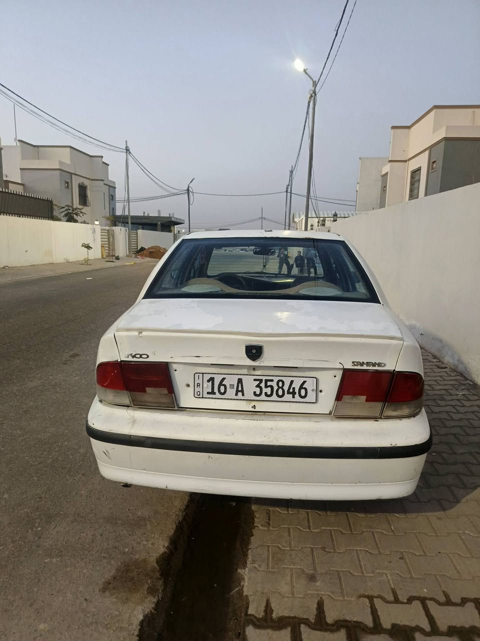 سلام عليكم 
سيارة سمند للبيع موديل 2010 سياره مبدل قطع جمالية فقط حادث مابيها 
مبدل جاملغات امامية اثنين ومبدل بنيد وبيها ضربة بالدوسة مال دراجة 
خياس بالهلالات وشويه بالقمارة
رجاءا اقرا المنشور قبل لا تتصل
***********
السعر 30 بيها مجال حك الجية
العنوان النجف شارع المجمعات
