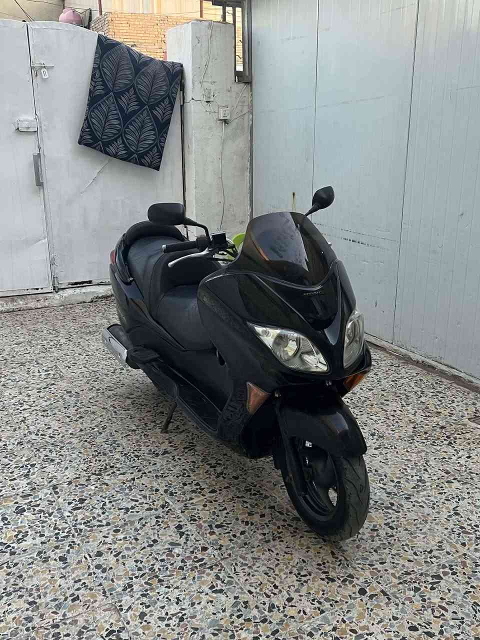 فورزا بصمه صفر ثمانيه عميه بلادي دراجة كامله مابيه اي نقص كهربائيات كله شغاله اوراق موجوده السعر 
٩٥٠ الف مكان بغداد مدينه الصدر ***********
