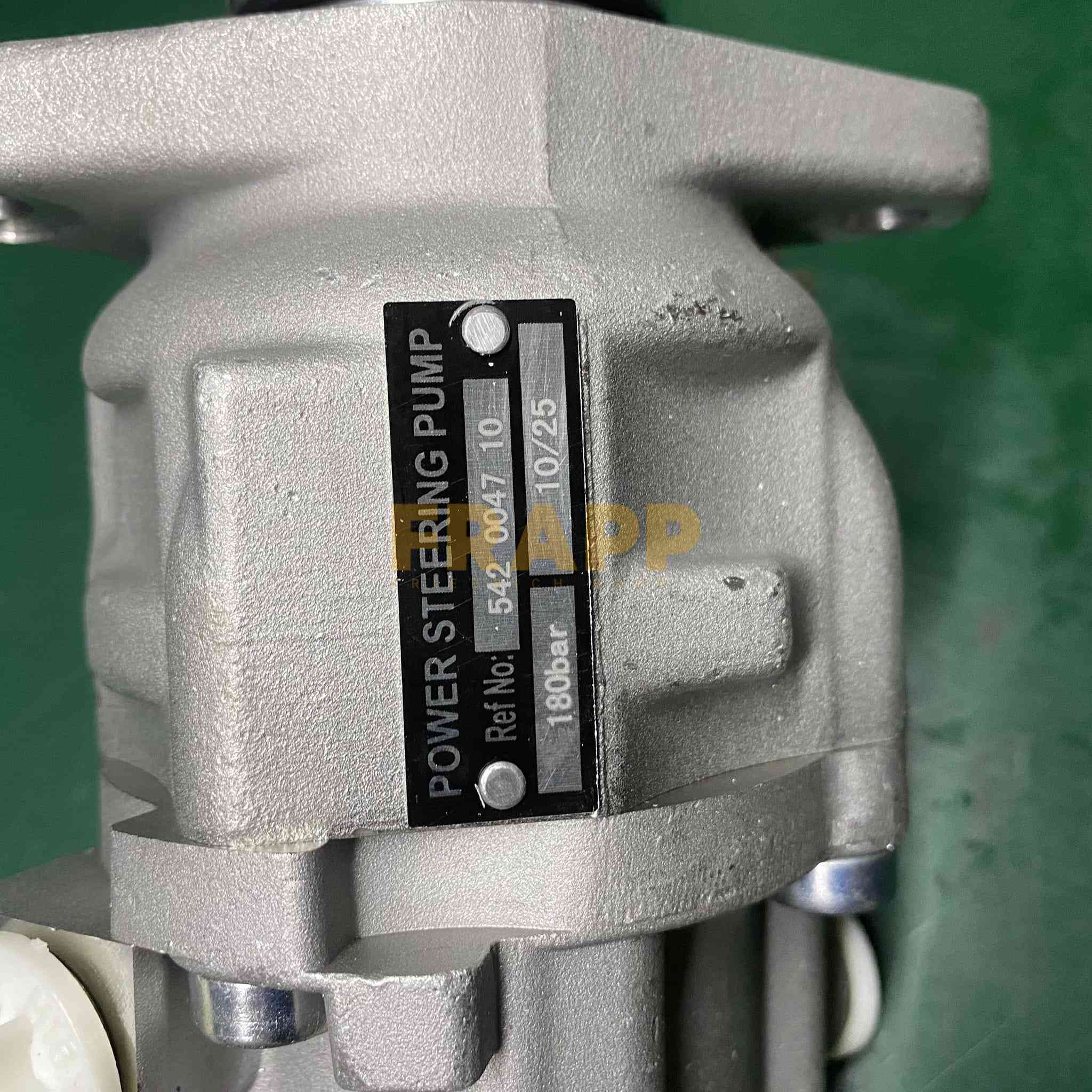 HELLO BOSS!🧡💛💚💙💜
Good day!👋🏻👋🏻👋🏻
This is our Power steering pump.
OE No:542004710.
Cross No.:0014603080 0014605180 0024600780 0024600880 0024603980 0034601980.
Suitable FOR Mercedes-Benz Actros Struck.
🎈✨🎈✨🎈✨🎈✨🎈✨
More details please contact SHINIE.
Whatsapp/Wechat:+8618818802144.
